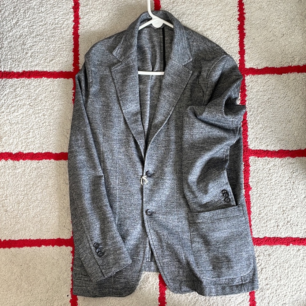 Fradi mens cloud Jersey wool blazer. Still with tags on.
